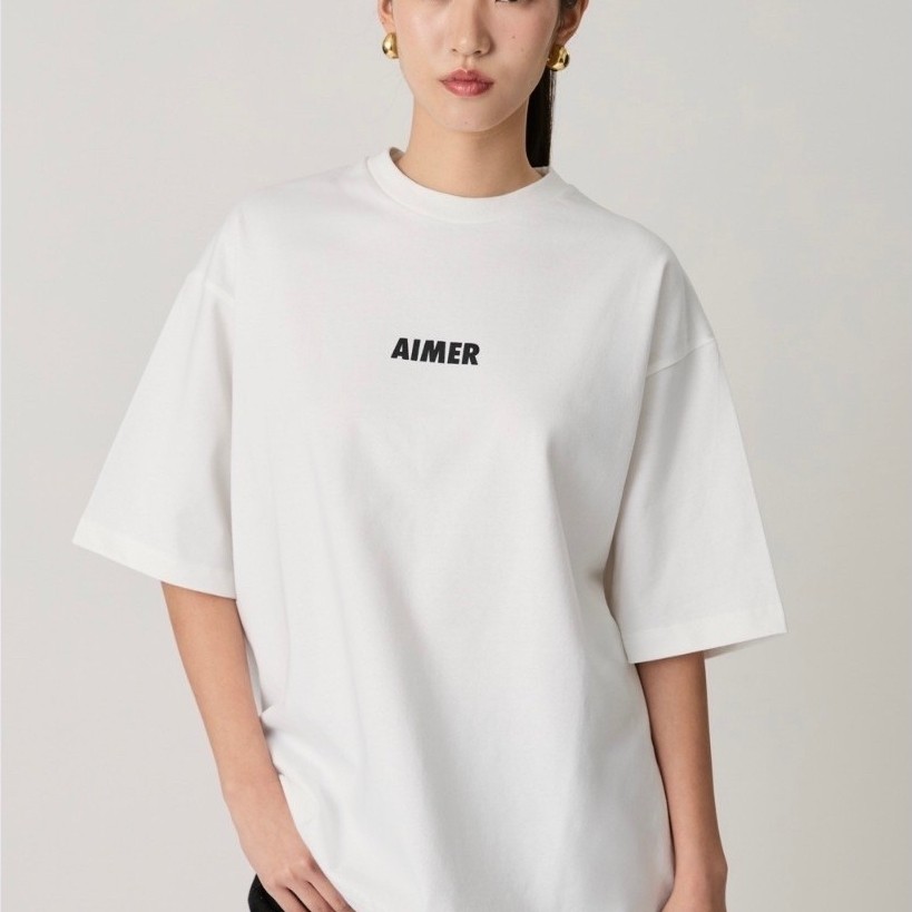 ส่องต่อ AIMER Mini Logo T-shirt in White เสื้อยืด โอเวอร์ไซส์ สกรีนลาย