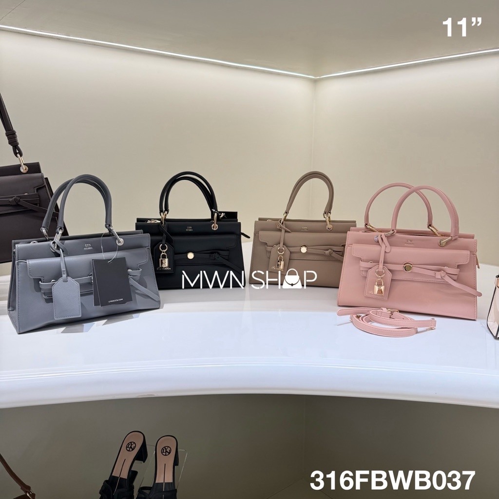 Lyn กระเป๋า anderson handbag m มีโค้ดลด20% สะพายข้าง พร้อมถุงผ้า ถุงกระดาษ ของแท้จากชอป