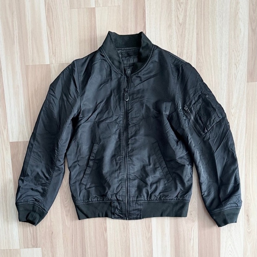uniqlo man bomber jacket