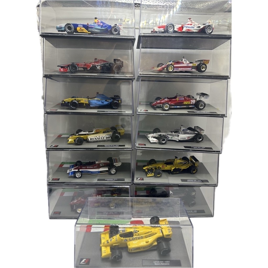 F1 IXO Formula One 1/43  F1 Racing Alloy Model with Display Box พร้อมหนังสือประวัติ F1 Collection sc