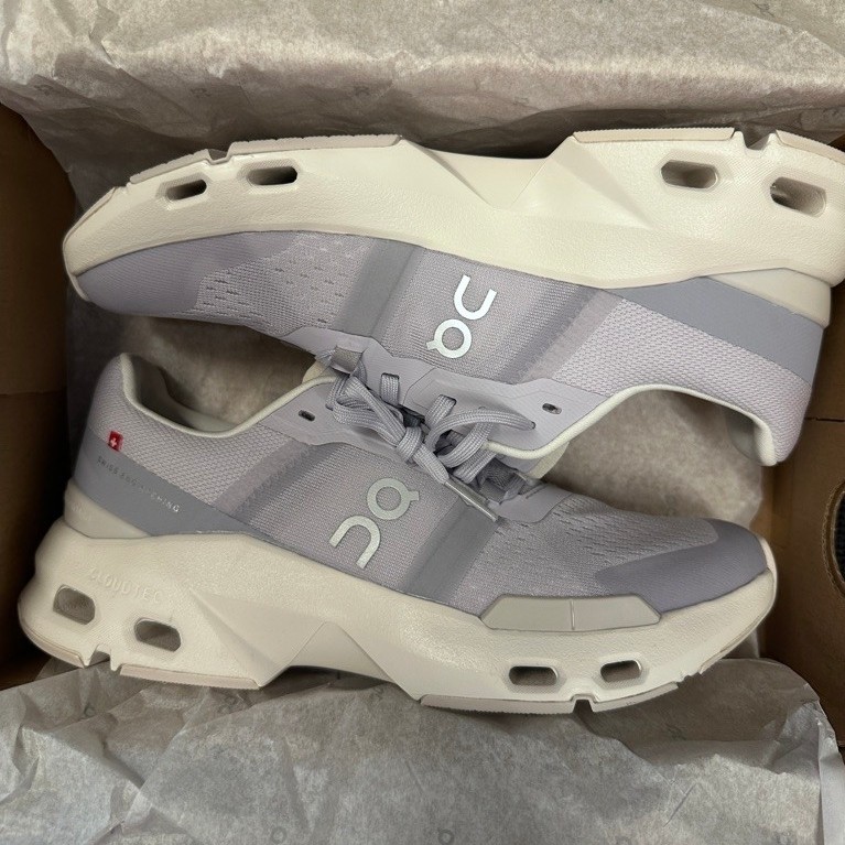 On Cloudpulse สี Raindrop Size 39/US 8