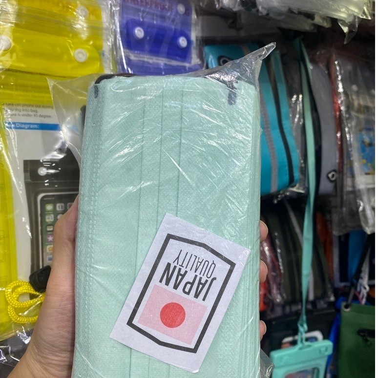 แมสญี่ปุ่นหูดำสีเขียวอ่อนขายส่งยกลัง 929บาท