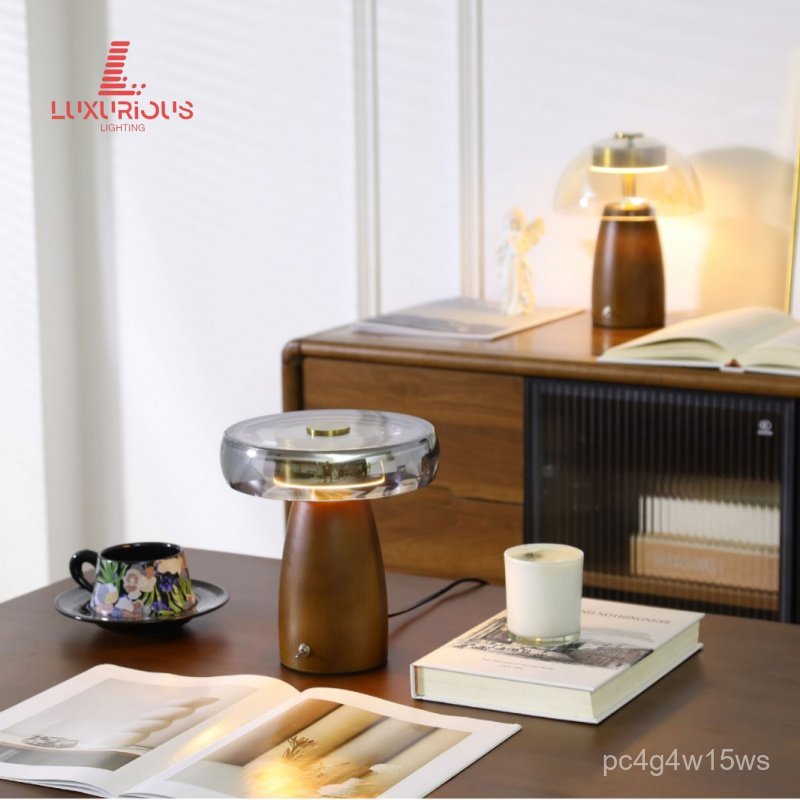 Minimalist Glass Table Lamp Vintage Solid Wood High-End Bedroom Study Bedside Office Cozy Atmosphere