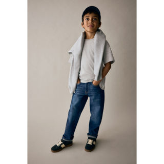 H&M(เอชแอนด์เอ็ม) กางเกงยีนส์ทรงสบาย (Relaxed Fit Jeans) Boy…