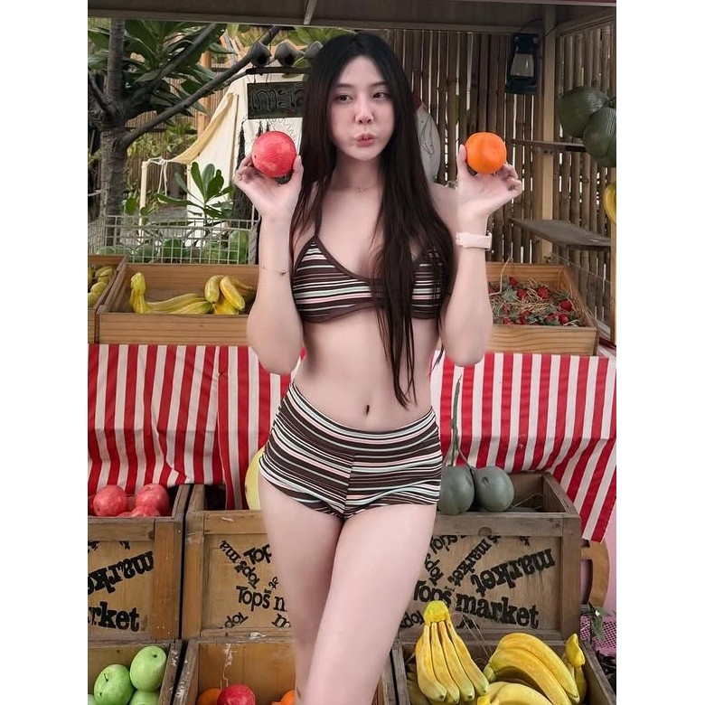 ชุดไปทะเล   เว้าหลัง  สไตล์เรโทร ลายทาง แฟชั่น  บิกินี่  ชุดว่ายน้ำ  ins   2 สี   ส่งไวจากไทย