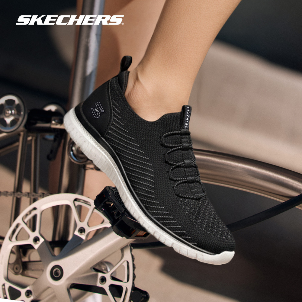 Skechers สเก็ตเชอร์ส รองเท้าลำลองผู้หญิง - 104429-BKW Memory Foam