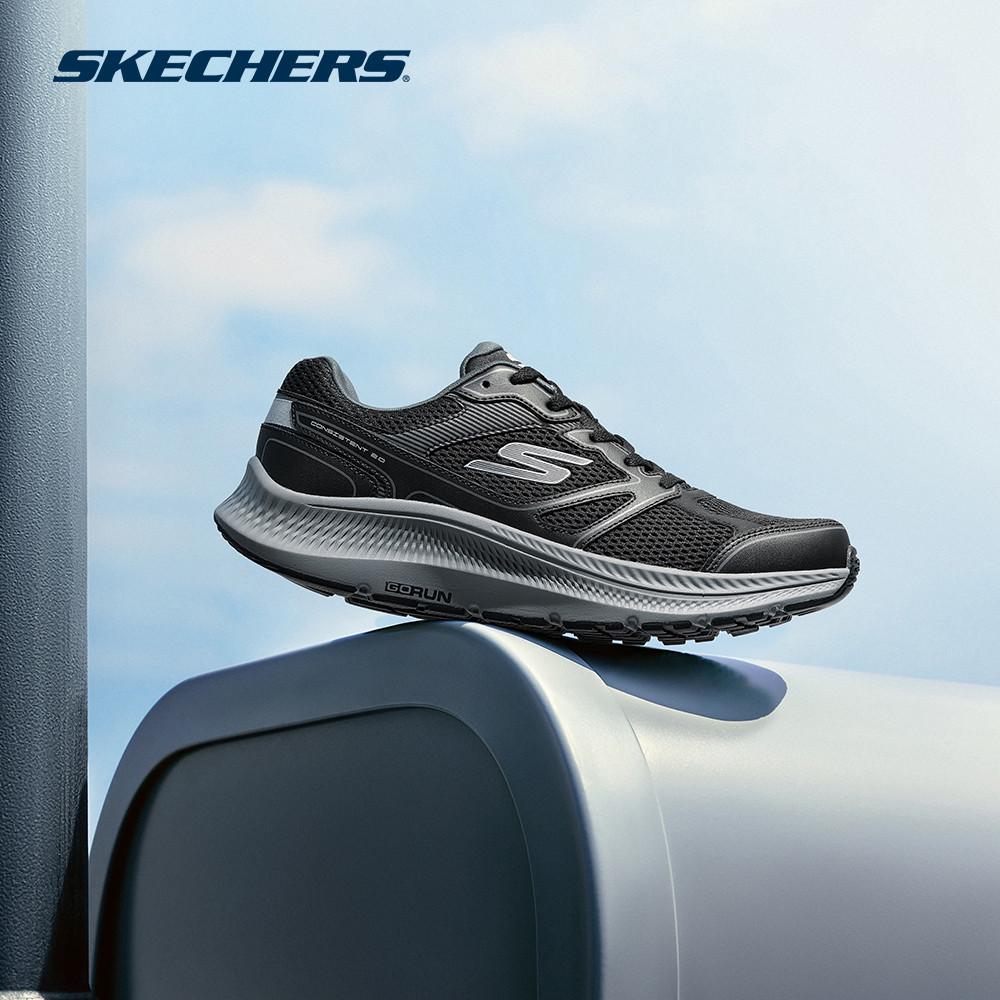 Skechers สเก็ตเชอร์ส รองเท้าผู้ชาย Men Performance GOrun Consiste 2.0 Shoes - 220861-BKCC