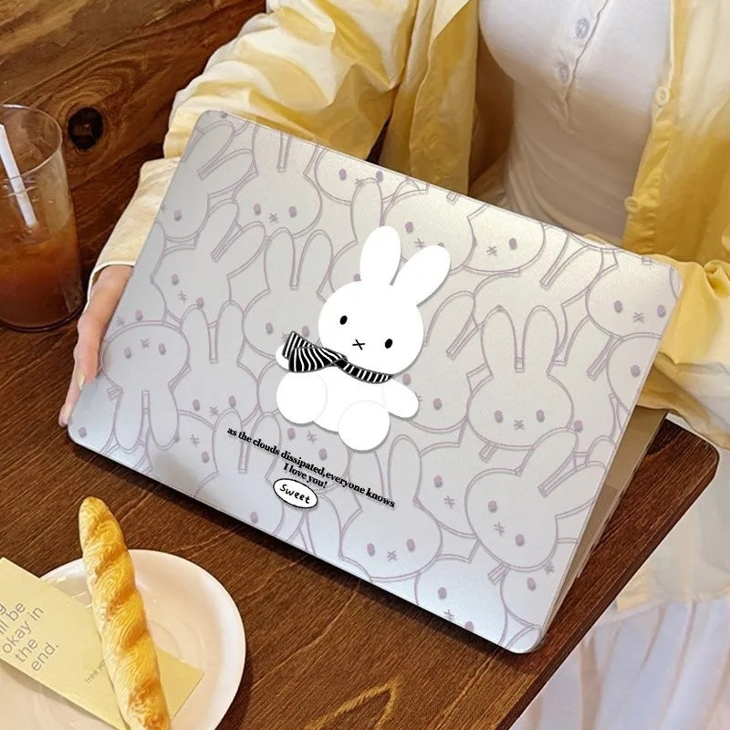 Miranda พร้อมส่ง เคสสำหรับแมคบุ๊คใส Miffy Neo13 A3404 Air13 Air15 Pro16 ผิวด้าน เคส MacBook Pro14