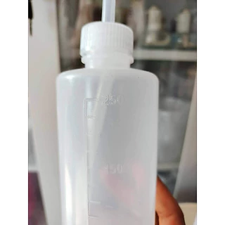ขวดฉีดน้ำกลั่น (wash bottle) ขนาด 250-500 มล.