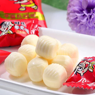 🍬COD🍬ลูกอมนมแดง นม100% เคี้ยวเพลิน ไม่หวานมาก อร่อย ลูกอมนมแดง ขนม 旺仔牛奶糖
