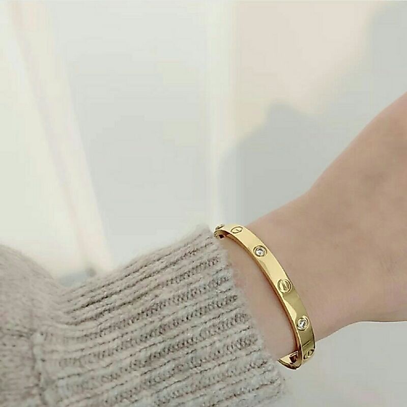 GELANG / ANGLE******