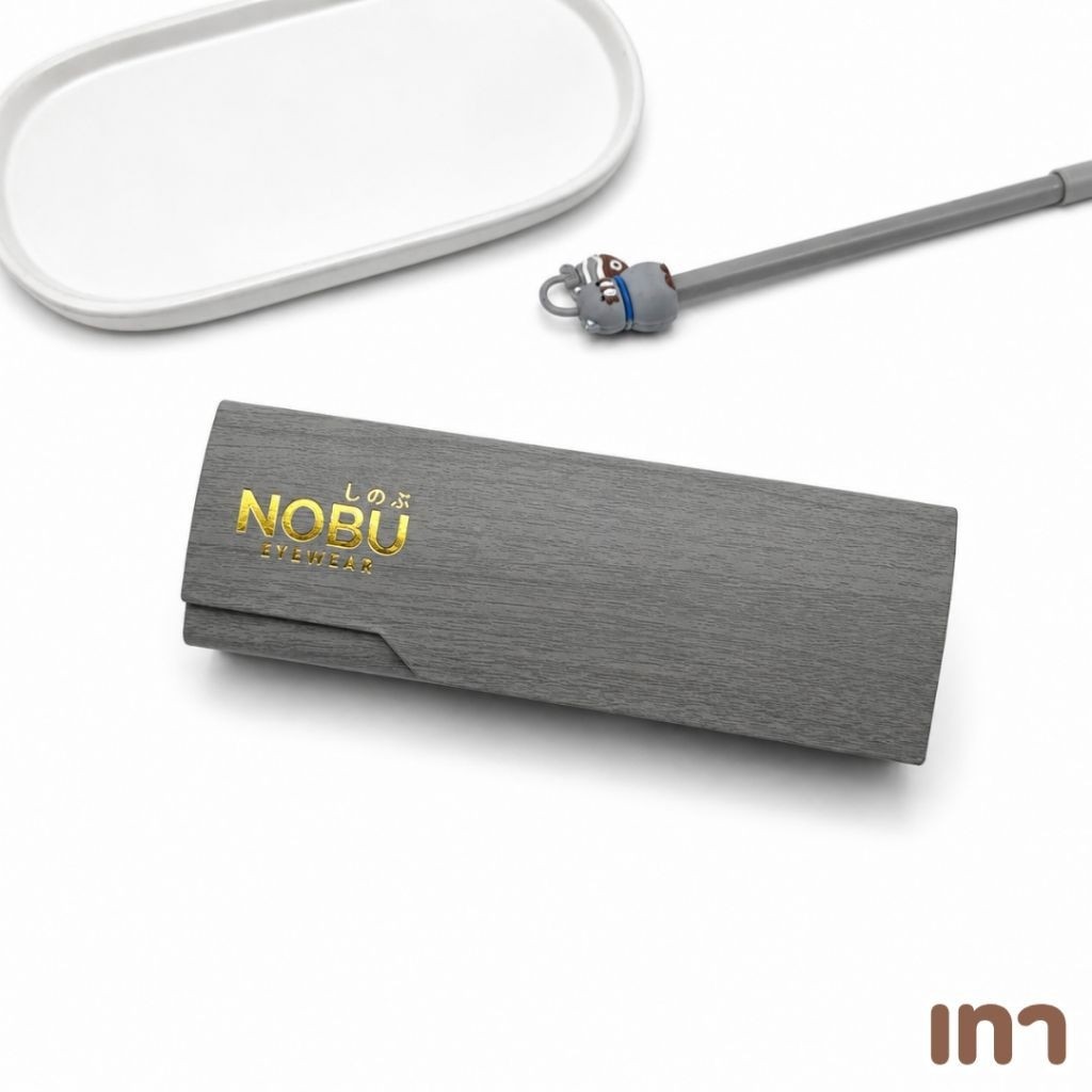 กล่องใส่แว่นตา NOBU สีวินเทจ
