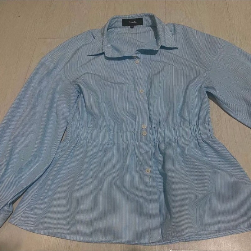 Used Clothes Pomelo Casual blue shirt (white and blue striped pattern) Size XS