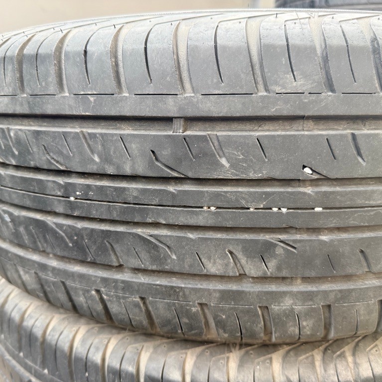 ยางมือสอง 265/60/18 Dunlop PT3 ปี22 ราคาต่อเส้น