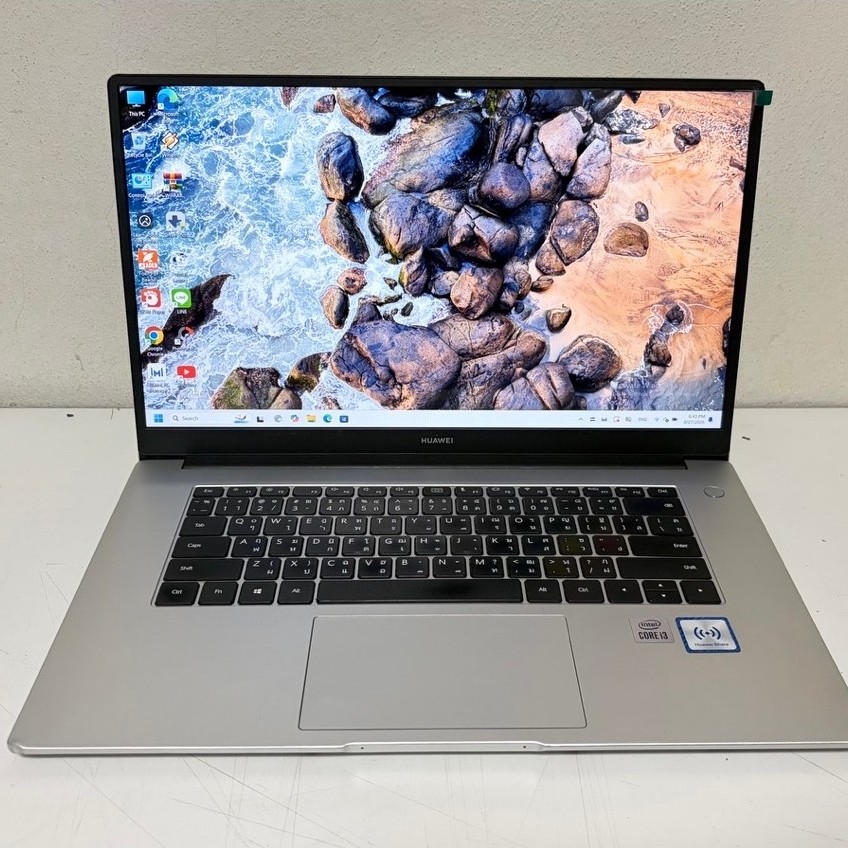 Huawei  โน๊ตบุ๊ค Notebook มือสอง Core i3 Gen 10 Ram8G M.2 256G จอ 15.6" IPS ฟรีเมาส์ไร้สาย