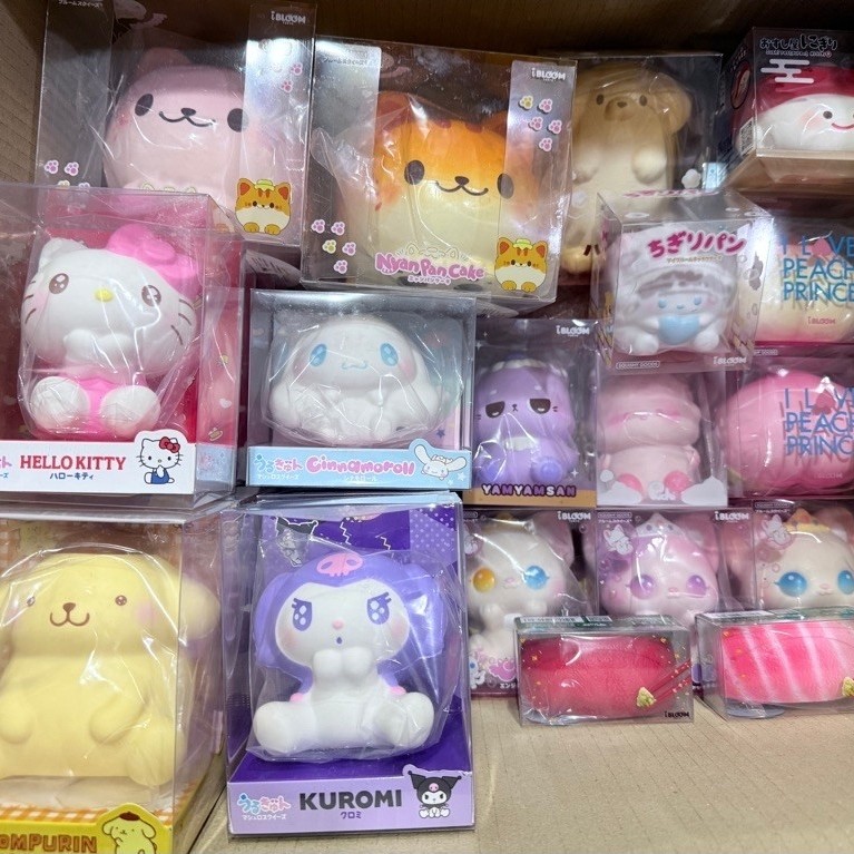 iBLOOM Squishy สกุชชี่หิวจากญี่ปุ่น🇯🇵 มีทั้งของ iBLOOM และ SANRIO สินค้าพร้อมส่ง