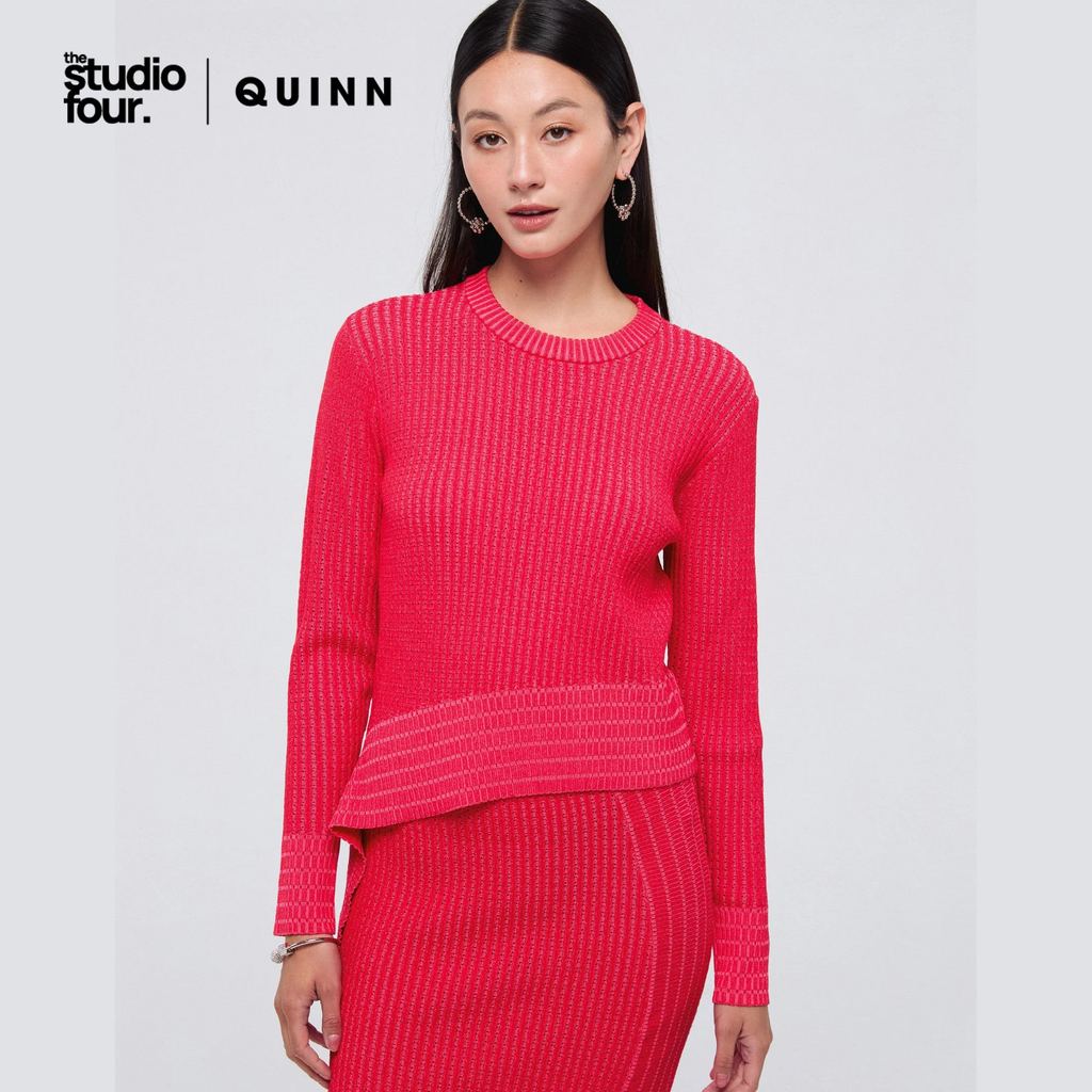 QUINN - Knitted Asymmetric Long Sleeve Top เสื้อแขนกุด  (Q26CGWA008)
