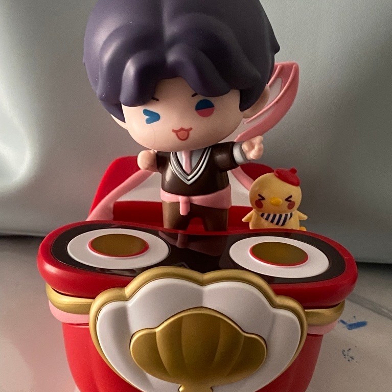 Love and Deepspace x KFC ของเล่น Rafayel (มีตำหนิ)