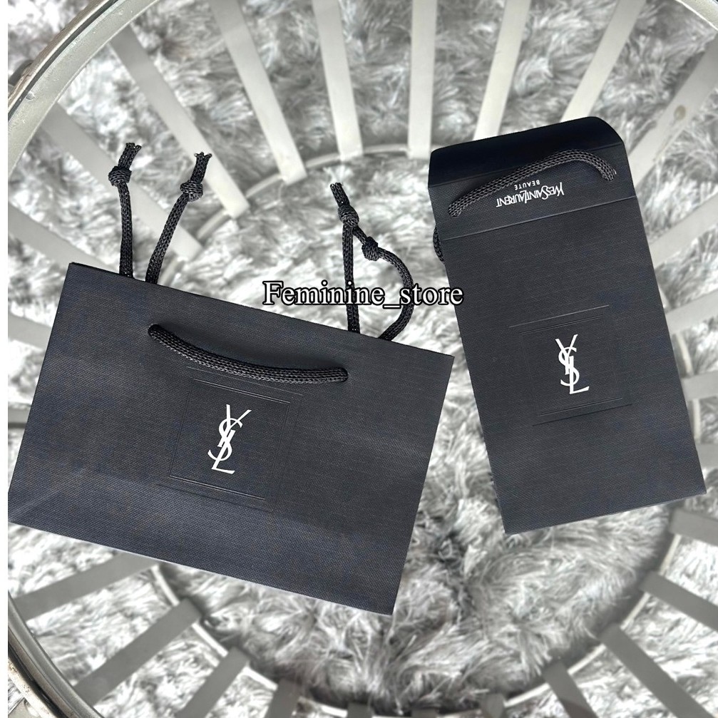 รวมถุง YSL หลายขนาด ไม่มีโบว์นะคะ ของแท้จากเค้าเตอร์ไทย