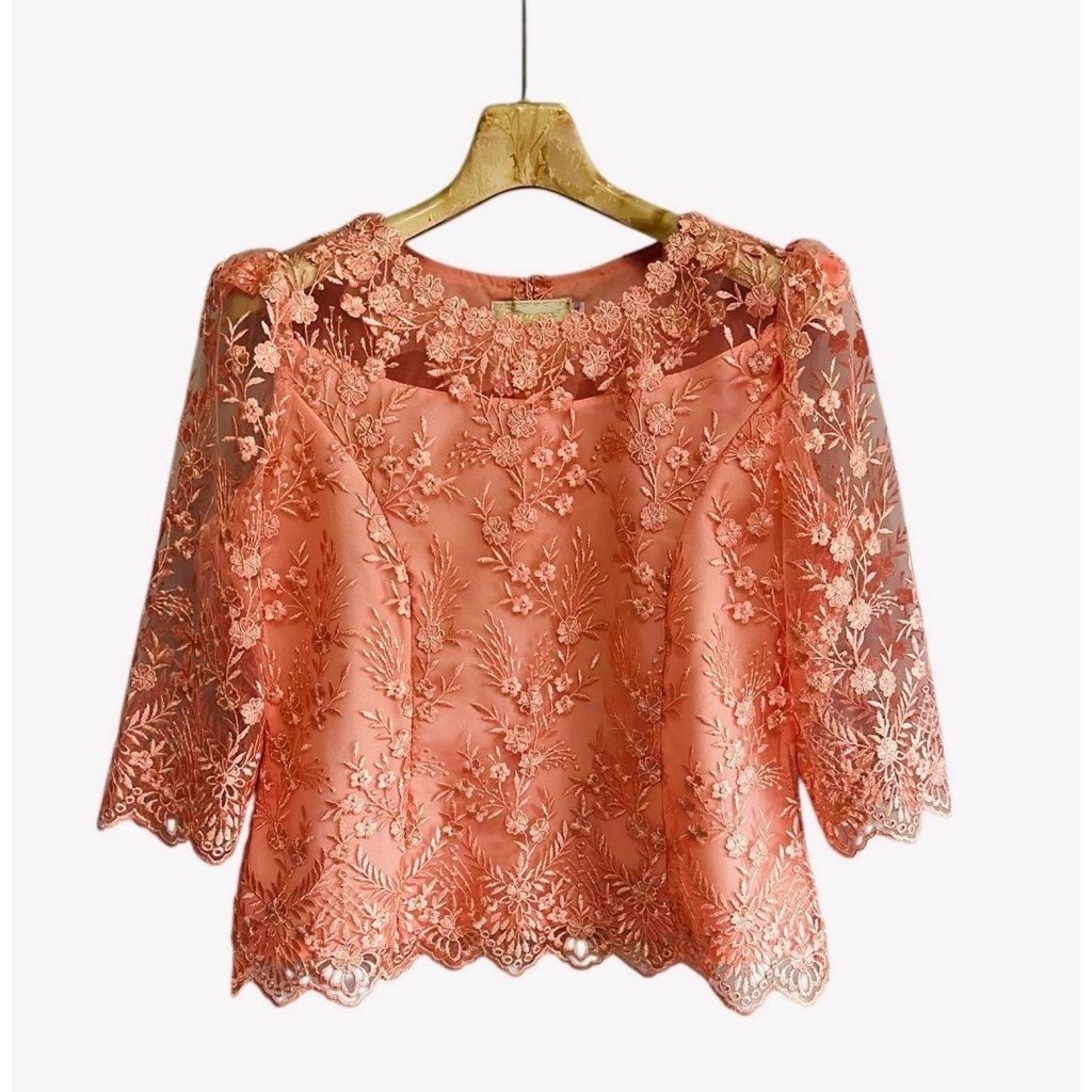 เสื้อลูกไม้บุหงาไม่ปักเลื่อมสวย 36 38 40 42 44 46 48 50525456