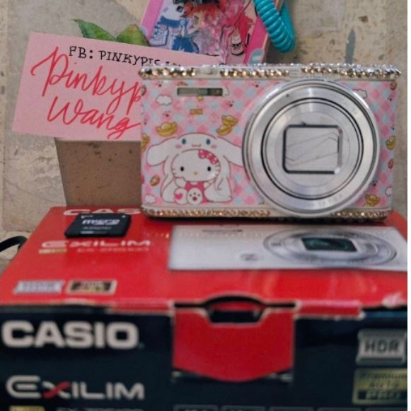 casio zr5100 hello kitty x my melody