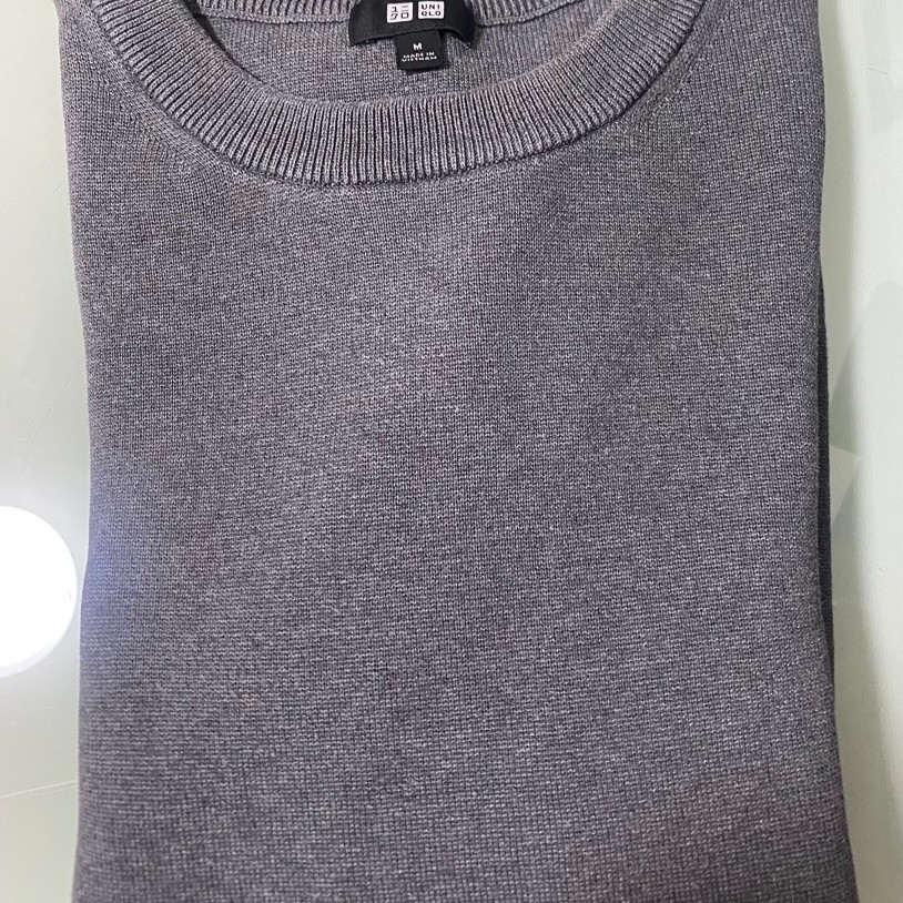 ส่งต่อ - Uniqlo Washable Milano Ribbed Crew Neck Sweater Size M สี เทา