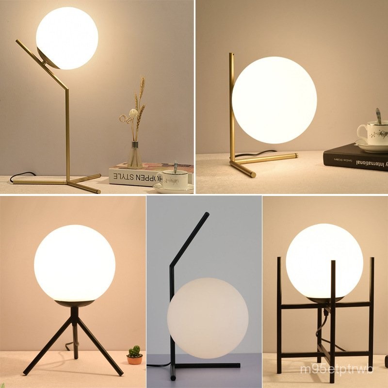 Nordic Bedroom Bedside Table Lamp Modern Simple Study Hotel Room Table Lamp Creative Glass Sphere De