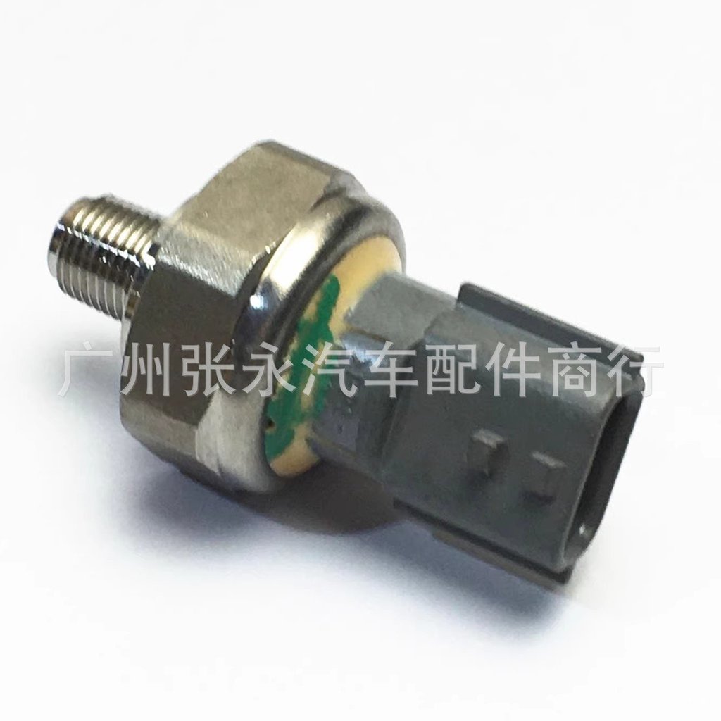 499000-8300 25070-1MC0A เหมาะสมสำหรับเซ็นเซอร์สวิตช์แรงดันน้ำมันเชื้อเพลิงเครื่องยนต์โตโยต้า N1J2