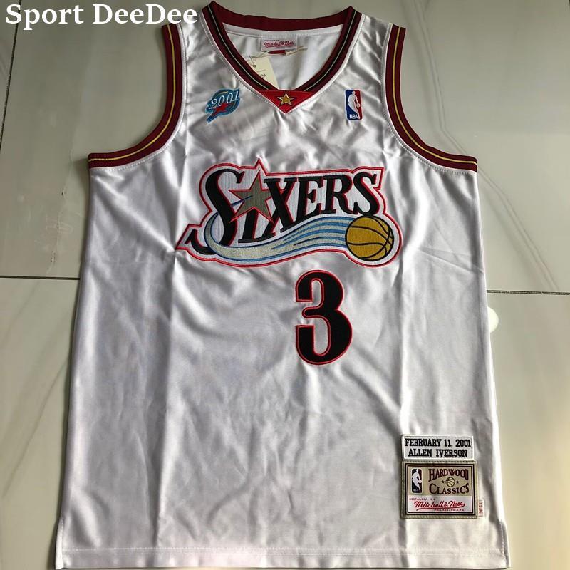 บุรุษเสื้อเย็บปักถักร้อยประณีต Philadelphia 76ers Allen Iverson Mitchell Ness 2001 ไม้เนื้อแข็ง Clas