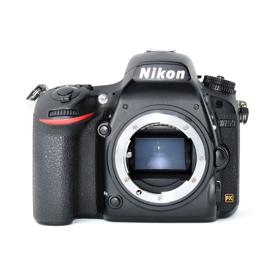 Nikon D750 24.3MP Digital SLR Camera w/AF-S VR 16-35mm F4G ED AF Lens