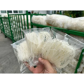 เส้นเล็กอบแห้ง(พนัสทิพย์) ห่อเล็ก ก้อนละ 40-50กรัม#รับรองhalal #เส้นเล็กสำเร็จรูป #เส้นเล็กอบแห้ง