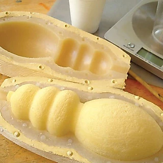 พียูโฟม PU FOAM 25เท่า ขาวดำ แบบผสม โฟมขาวโฟมดำ โพลียูริเทนโฟม กาวโฟม ชุด1กิโล 2กิโล