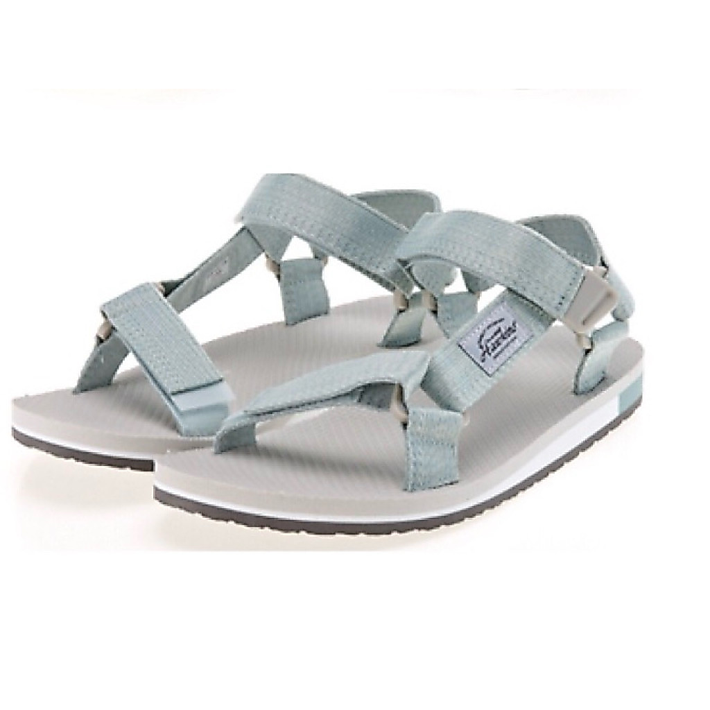 รองเท้าแตะรัดส้นสีเทาอ่อน ออกฟ้า ดีไซน์สายรัดปรับระดับได้จาก Hawkins size 37