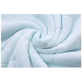 ขนาด 140x70 ซม. ผ้าเช็ดตัว ผ้าขนหนู นาโน สีพื้น ปั้มลาย แบบบาง เหมาะกับเด็กและผู้ใหญ่