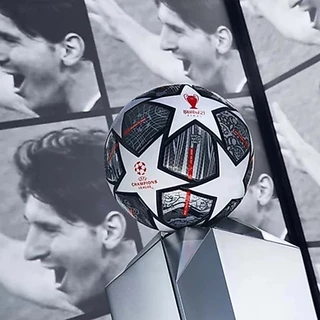 ⚽ลูกฟุตบอล เบอร์ 5 วัสดุคุณภาพ เหมาะสำหรับเด็กและผู้ใหญ่ เล่นได้ทั้งสนามหญ้าและพื้นปูน