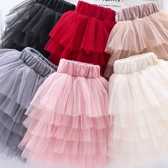 กระโปรงสีดำ เป็นชั้นๆพองฟูสวย