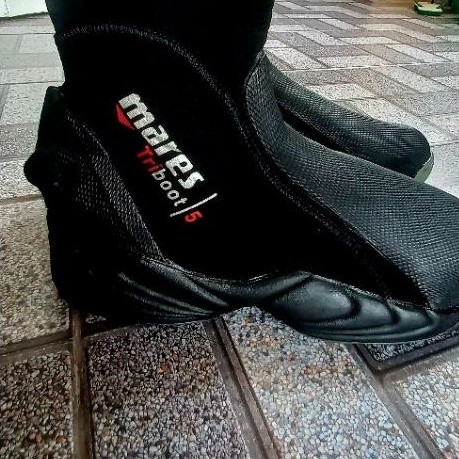 Mares Triboot 5mm (Size 12 US / 45-46 EU) รองเท้าดำน้ำ รองเท้าบูทดำน้ำ ไซส์ใหญ่ สภาพสวย