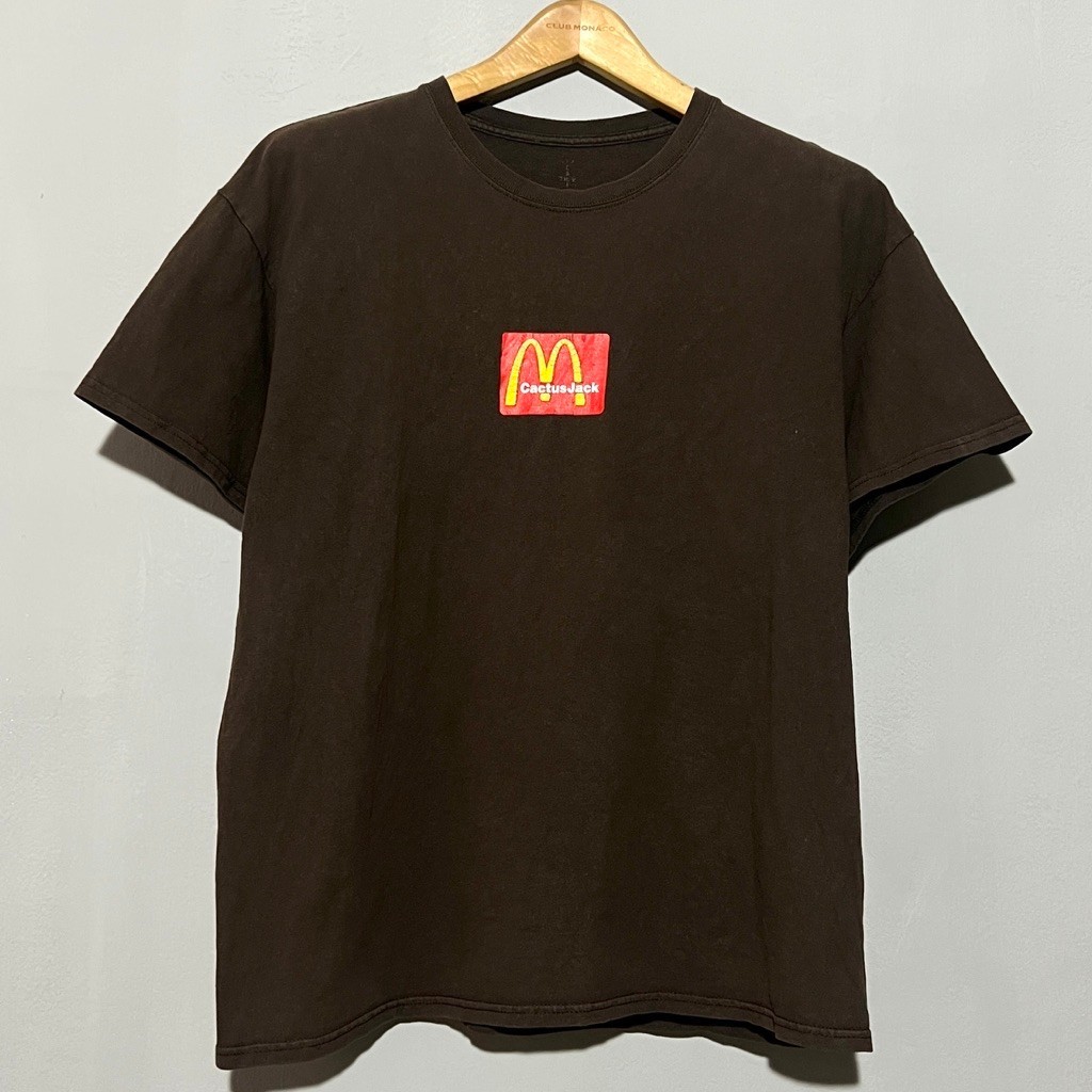 TRAVIS SCOTT x MCDONALD'S SESAME III OFFICIAL BROWN T-SHIRT( L )