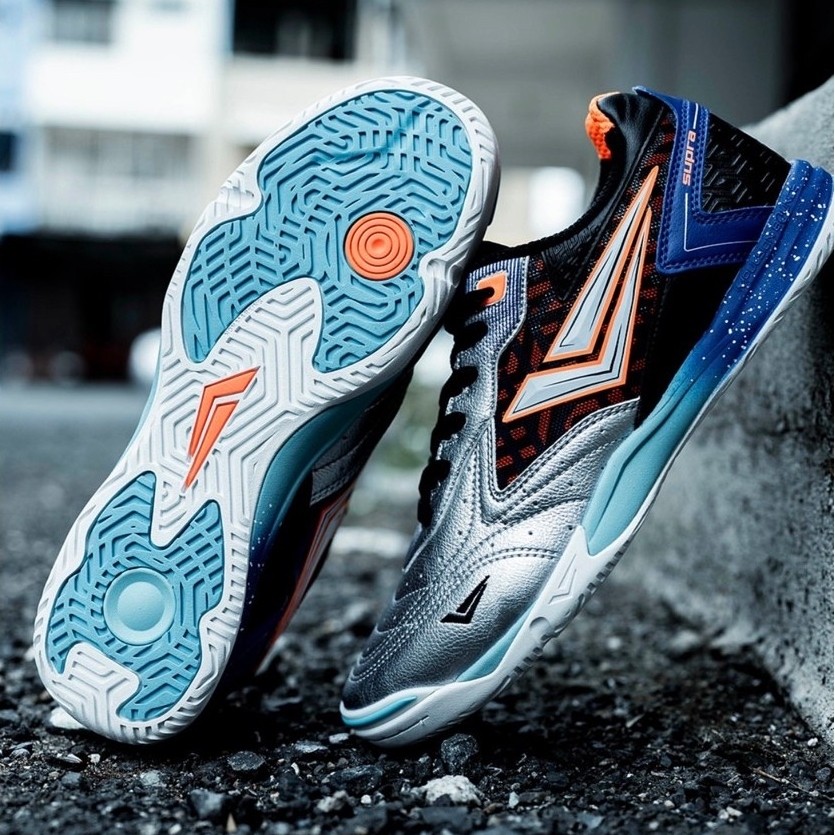 รองเท้าฟุตซอล WINGZ SUPRA PRO (สินค้าลิขสิทธิ์แท้มือ1💯%)