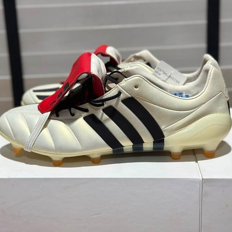 ✨Adidas Predator Remake Mania แชมเปญ Limited Edition ไซส์ 10uk /285 มือ 1 ครบกล่อง