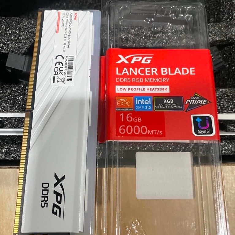 มือ2 RAM XPG RGB DDR5 16GB/6000mhz