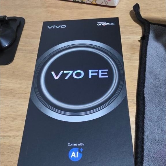 Vivo V70FE  Ram8/256Gb  ประกันเหลือ08/2027