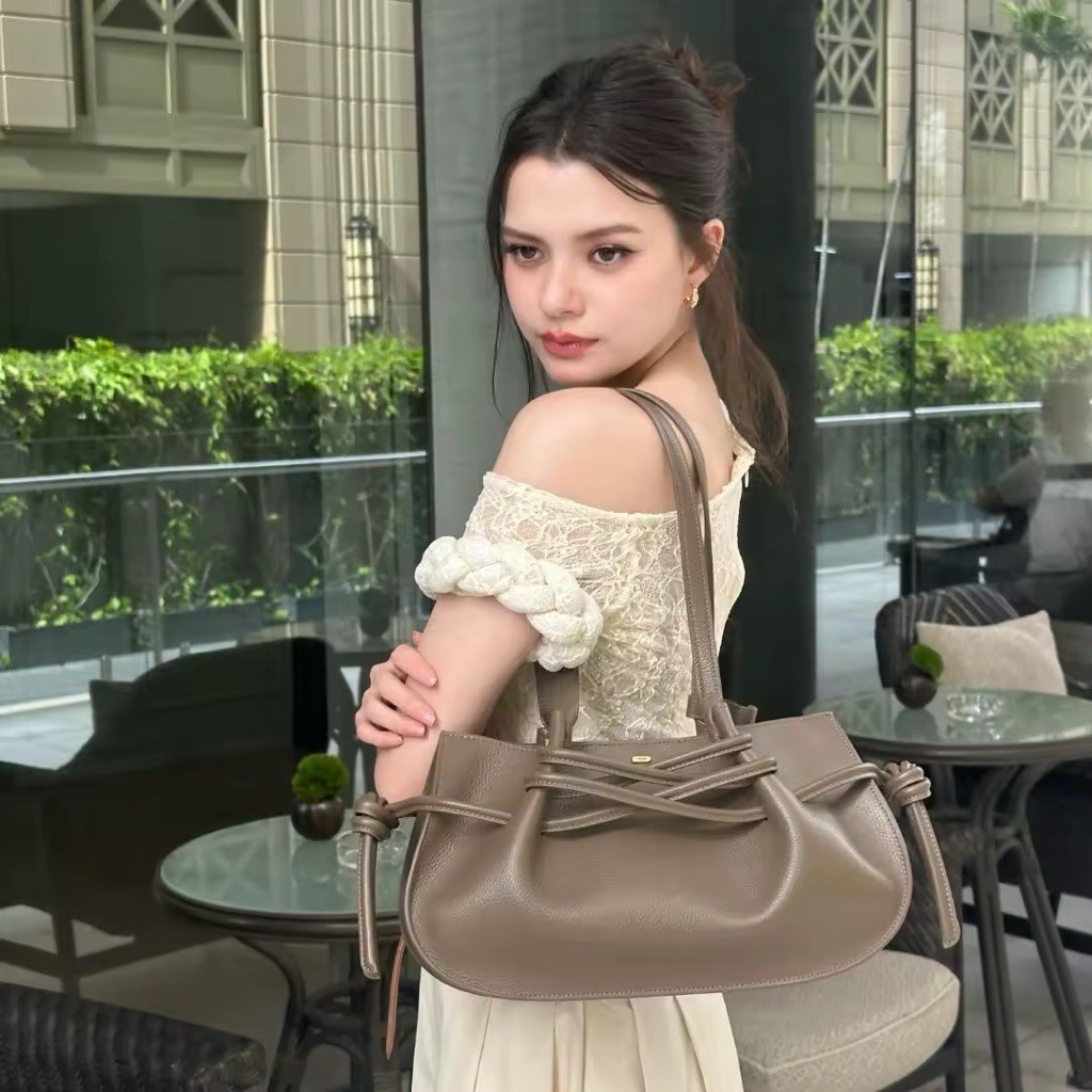 (Best Seller) FUNDAO LUPO แท้จากshop 🤎🤍