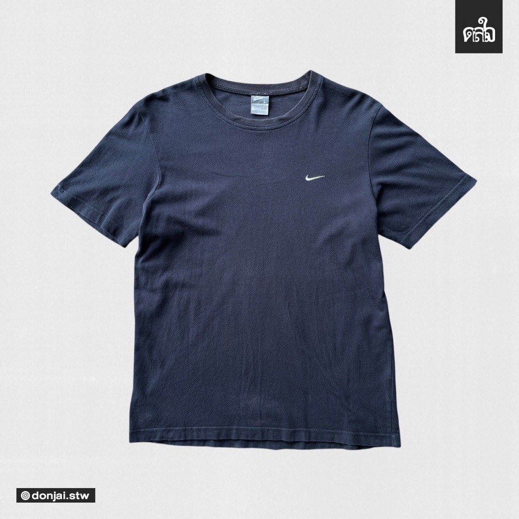 vintage Nike t shirt men blue Y2K