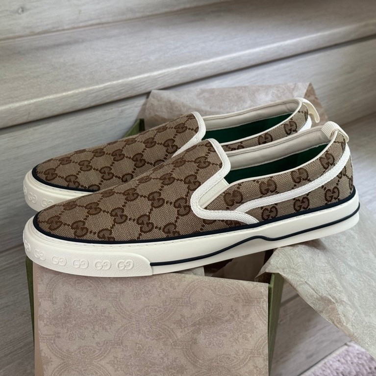 รองเท้าลำลอง ผู้ชาย รองเท้ากีฬา กุชชี่ gucci tennis 1977 slip-on ของใหม่ ของแท้100%