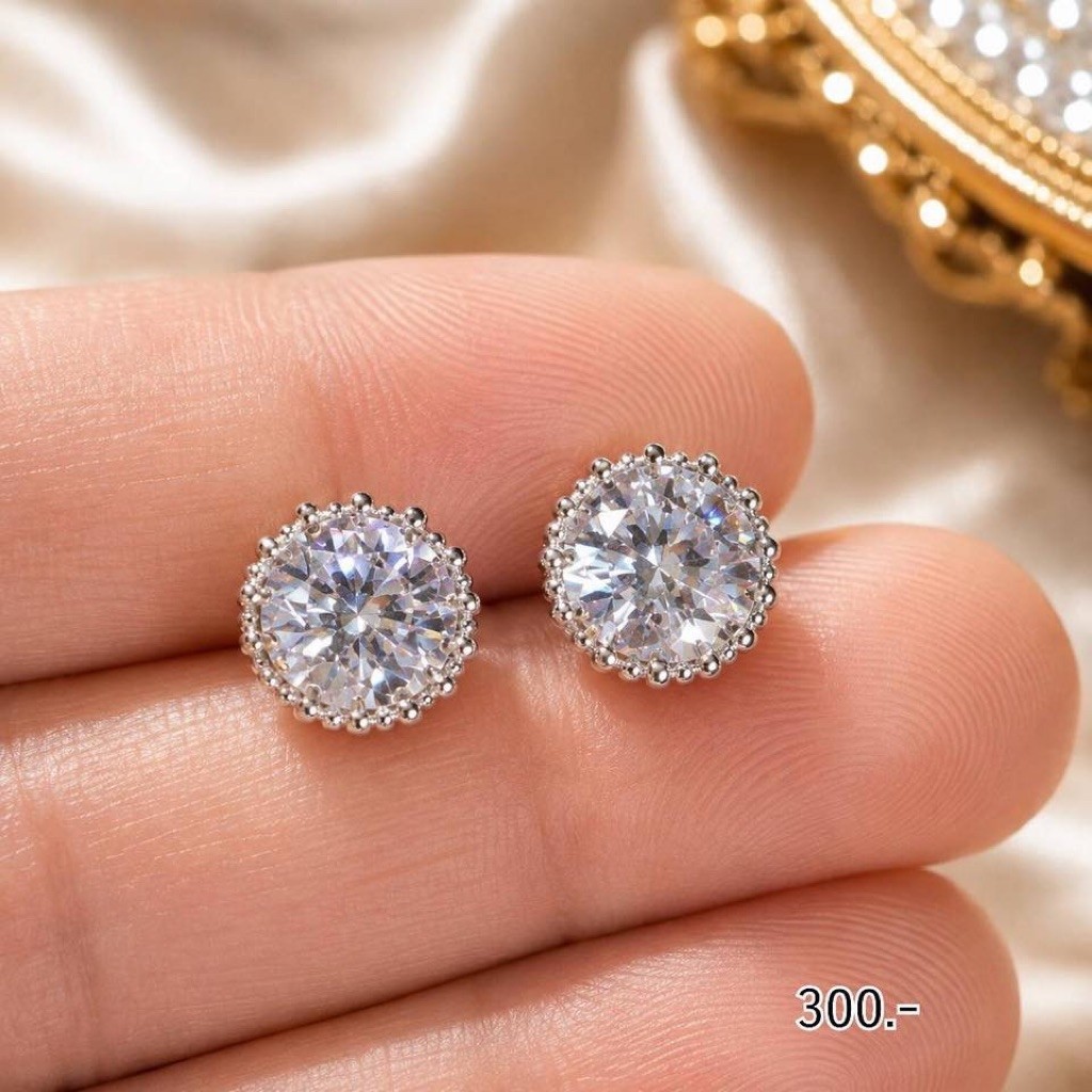 ต่างหูเพชรมงกุฎใส่สวยวิ้งพรีเมี่ยมสุดๆคู่ละ300.-