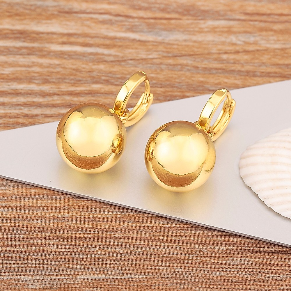 มาใหม ่ Retro Classic Design Sphere Shape Charm Drop ต ่ างหูสําหรับผู ้ หญิงหญิง Vintage งานแต ่ งงาน 18k Gold-Plated หูเครื ่ องประดับของขวัญ