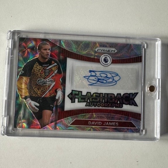2022-23 Panini Prizm Premier League Flashback Autographs trading card featuring former goalkeeper Da