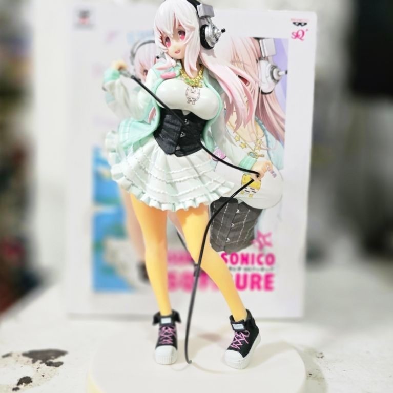Super Sonico SQ PVC Figure