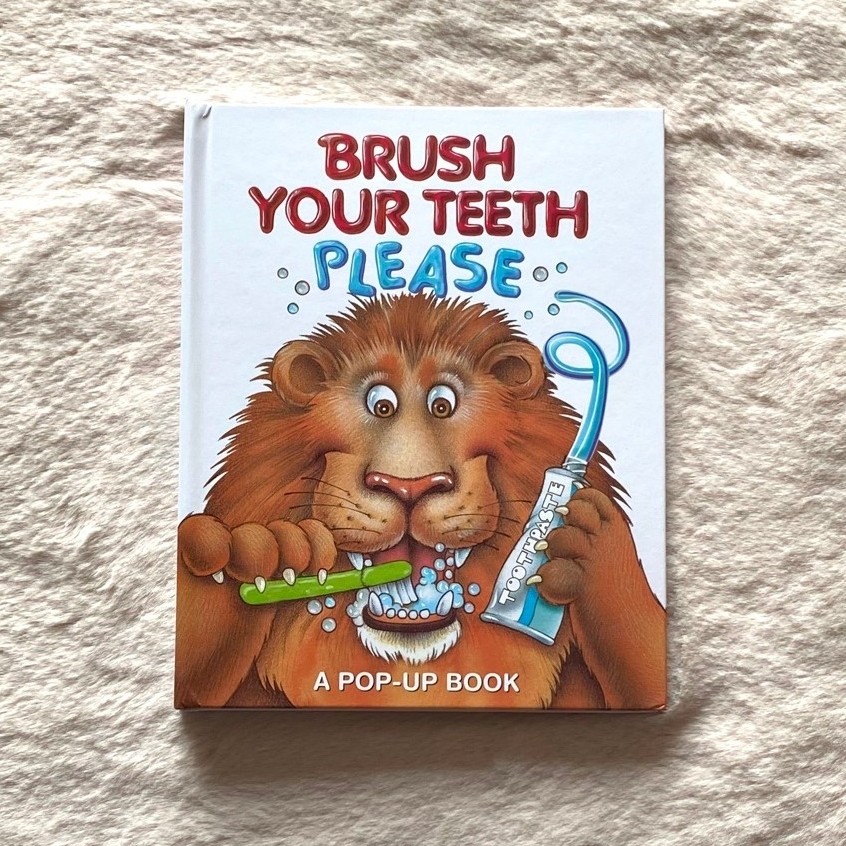 พร้อมส่ง‼️Brush Your Teeth, Please (A pop up book)